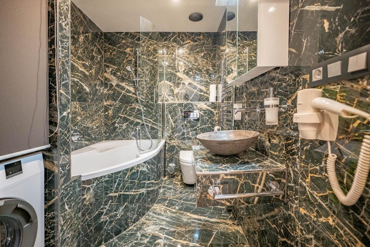Residence Klazary U Zumberka - Terasove Apartmany Kamenna Bagian luar foto