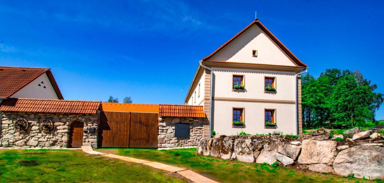 Residence Klazary U Zumberka - Terasove Apartmany Kamenna Bagian luar foto