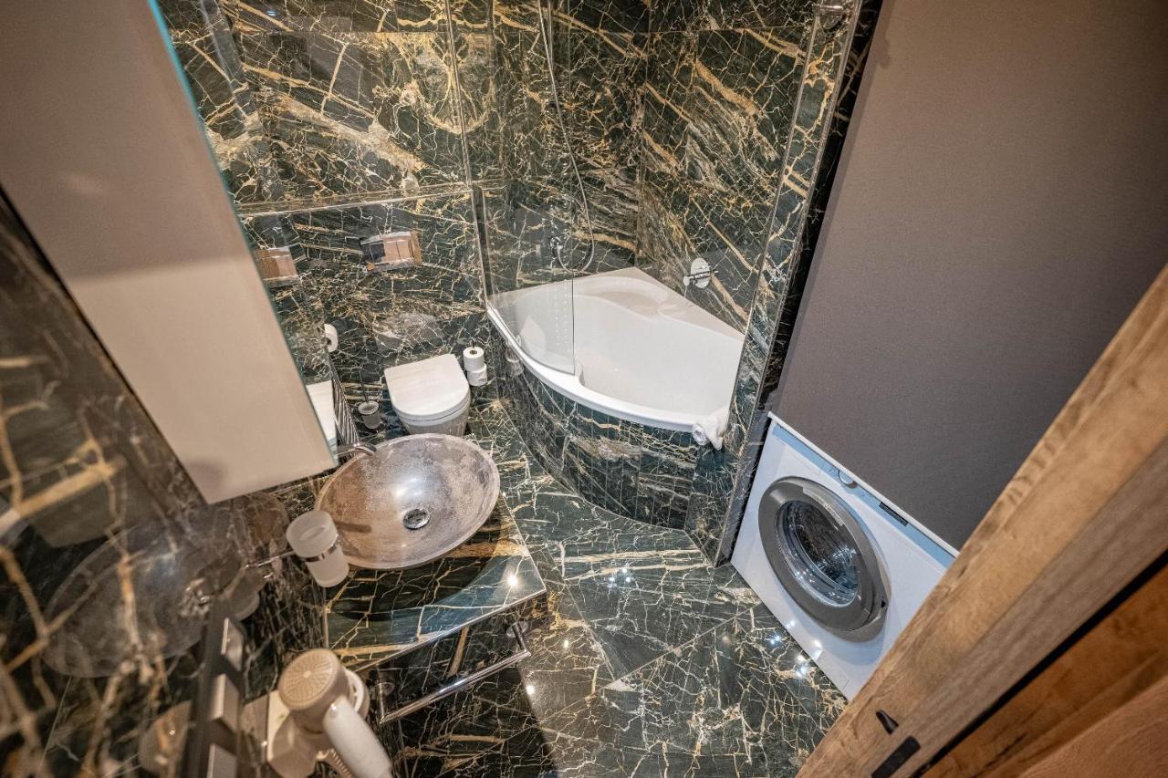 Residence Klazary U Zumberka - Terasove Apartmany Kamenna Bagian luar foto